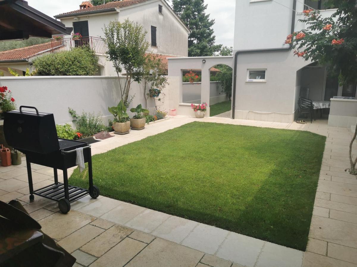 Apartments Slisko Poreč Eksteriør bilde