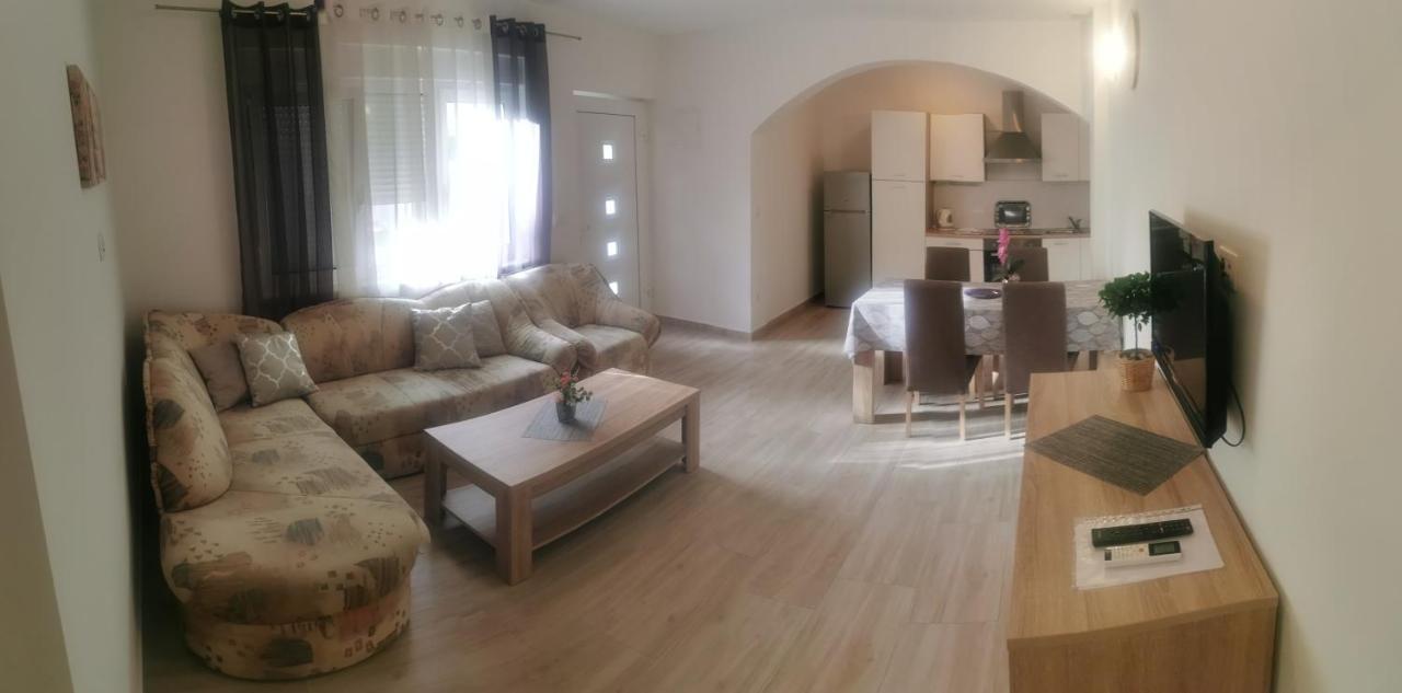 Apartments Slisko Poreč Eksteriør bilde