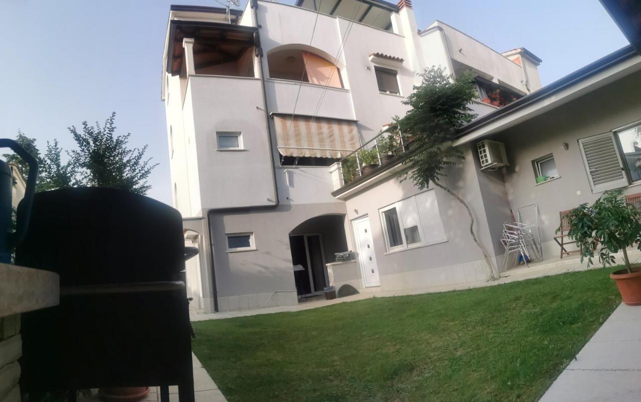 Apartments Slisko Poreč Eksteriør bilde