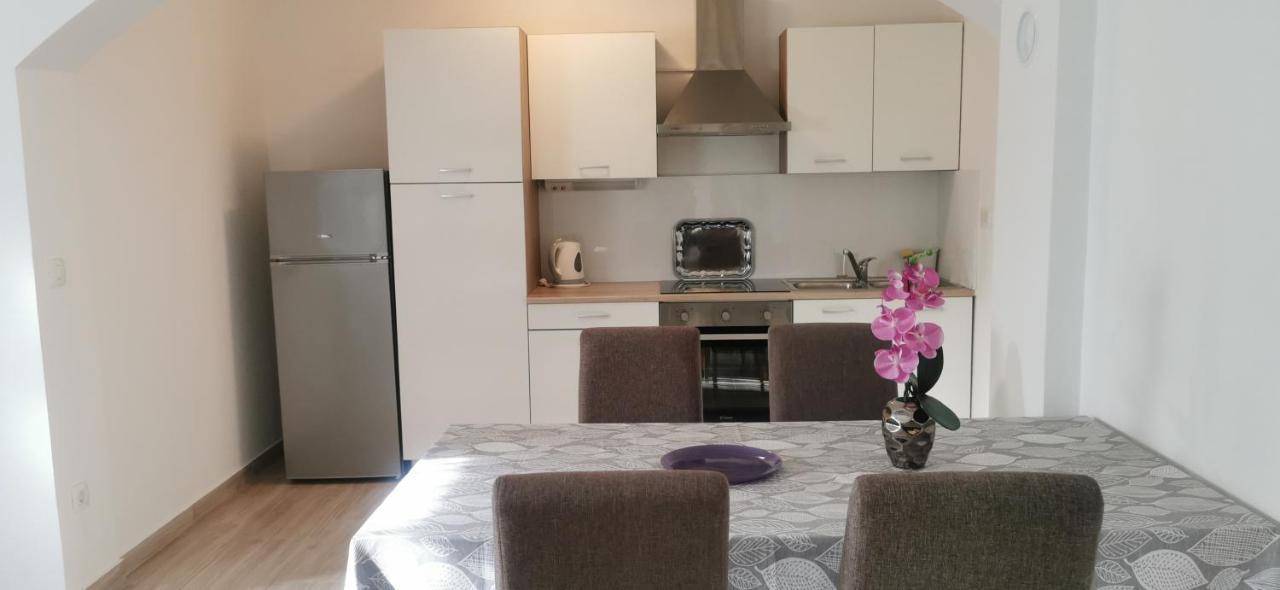 Apartments Slisko Poreč Eksteriør bilde